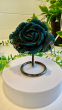 Load image into Gallery viewer, Blue Apatite Flower Carving

