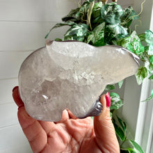 Load image into Gallery viewer, Hand Carved Agate Rabbit|Bunny
