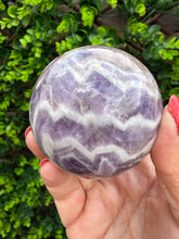 Load image into Gallery viewer, Chevron Amethyst Sphere|Dream Amethyst

