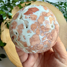 Load image into Gallery viewer, Pink Petal Agate Skull
