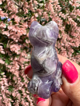 Load image into Gallery viewer, Chevron Amethyst Cat Carving|Dream Amethyst Cat Carving|Ethically Sourced|Carvings|Natural Amethyst
