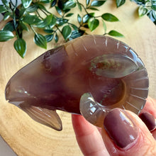 Load image into Gallery viewer, Druzy Agate Goat Head Carving
