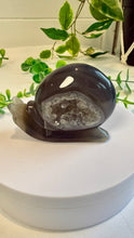 Load image into Gallery viewer, Druzy Agate Snail Carving (Matilda)
