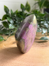 Load image into Gallery viewer, Stichtite and Serpentine Freeform|Atlantisite Freeform
