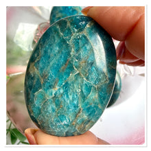 Load image into Gallery viewer, Blue Apatite Palm Stones
