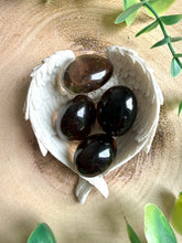 Load image into Gallery viewer, Smokey Quartz Tumble
