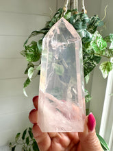 Load image into Gallery viewer, Pink Girasol Tower
