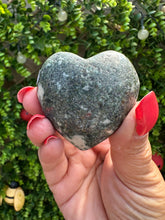 Load image into Gallery viewer, Preseli Bluestone Heart Carving|Polished Heart|Stonehenge

