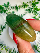 Load image into Gallery viewer, Mango Fluorite Shiva|Pocket Crystal
