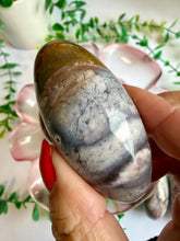 Load image into Gallery viewer, Pink Lace Chalcedony Shiva|Indonesia

