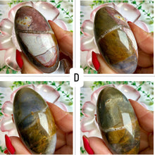 Load image into Gallery viewer, Pink Lace Chalcedony Shiva|Indonesia
