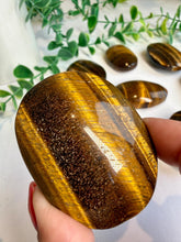 Load image into Gallery viewer, Tiger’s Eye Palm Stones|Strength &amp; Protection
