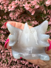 Load image into Gallery viewer, Druzy Agate Dragon Head Carving|Druzy Agate Carving|Agate Crystal|Ethically Sourced
