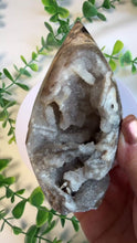 Load and play video in Gallery viewer, Sphalerite Flame|Freeform
