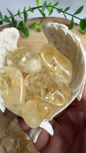 Load and play video in Gallery viewer, Citrine Tumble Stone (Heat Treated)
