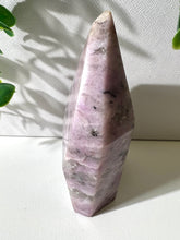 Load image into Gallery viewer, Thulite Point from Mozambique|Expression|Confidence|Self Expression|Crystal Healing|Ethically Sourced
